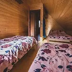 Nyaraló With Sauna, Jacuzzi, Private Pond