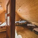 With Sauna, Jacuzzi, Private Pond * Lipusz
