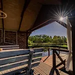 With Sauna, Jacuzzi, Private Pond * Lipusz