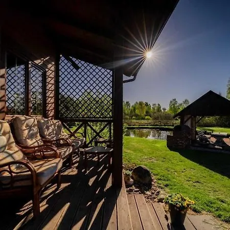 Hébergement de vacances With Sauna, Jacuzzi, Private Pond