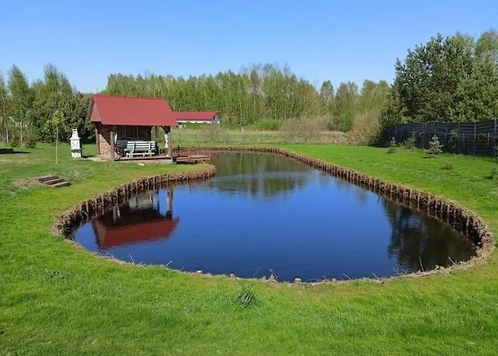 Semesterbostad With Sauna, Jacuzzi, Private Pond *