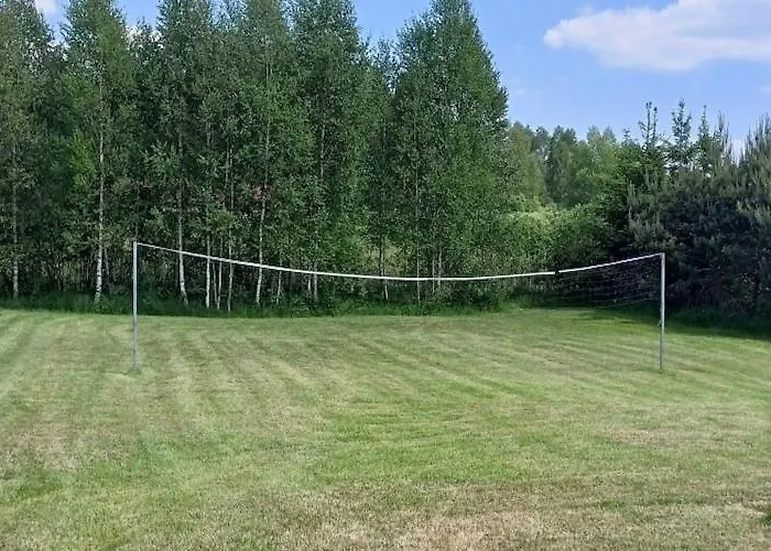 Semesterbostad With Sauna, Jacuzzi, Private Pond *